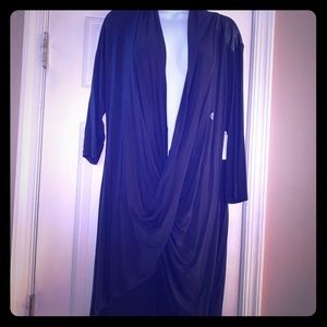 NWT New York & Company Women’s Twist Shawl